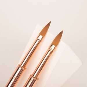PINCEL SINTÉTICO PARA ACRÍLICO N°10