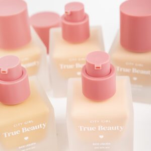 TRUE BEAUTY BASE LIQUIDO CITY GIRL - 30ML