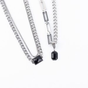 Alternative view of COLLAR ACERO