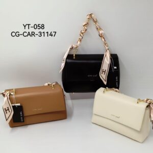 CARTERA CON TAPA CITY GIRL