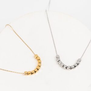 COLLAR