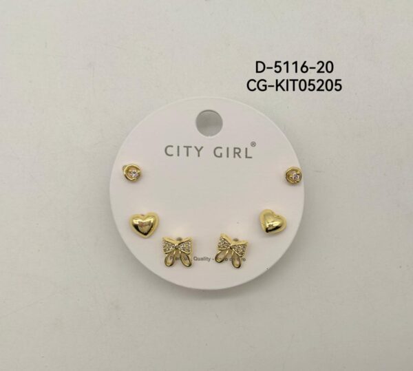 KIT DE AROS ACERO CON BAÑO EN ORO CITY GIRL