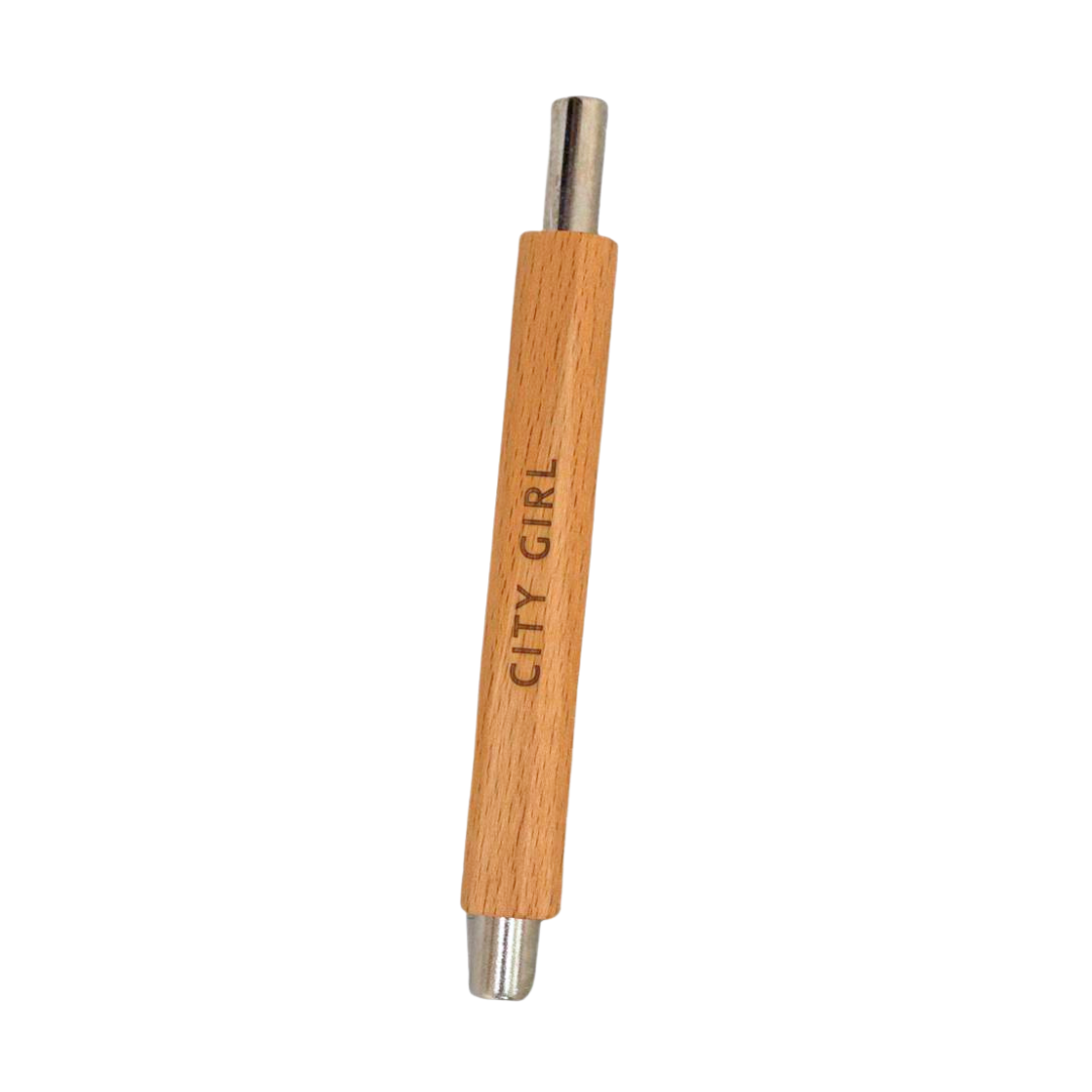 IMAN CON MANGO DE MADERA CITY GIRL