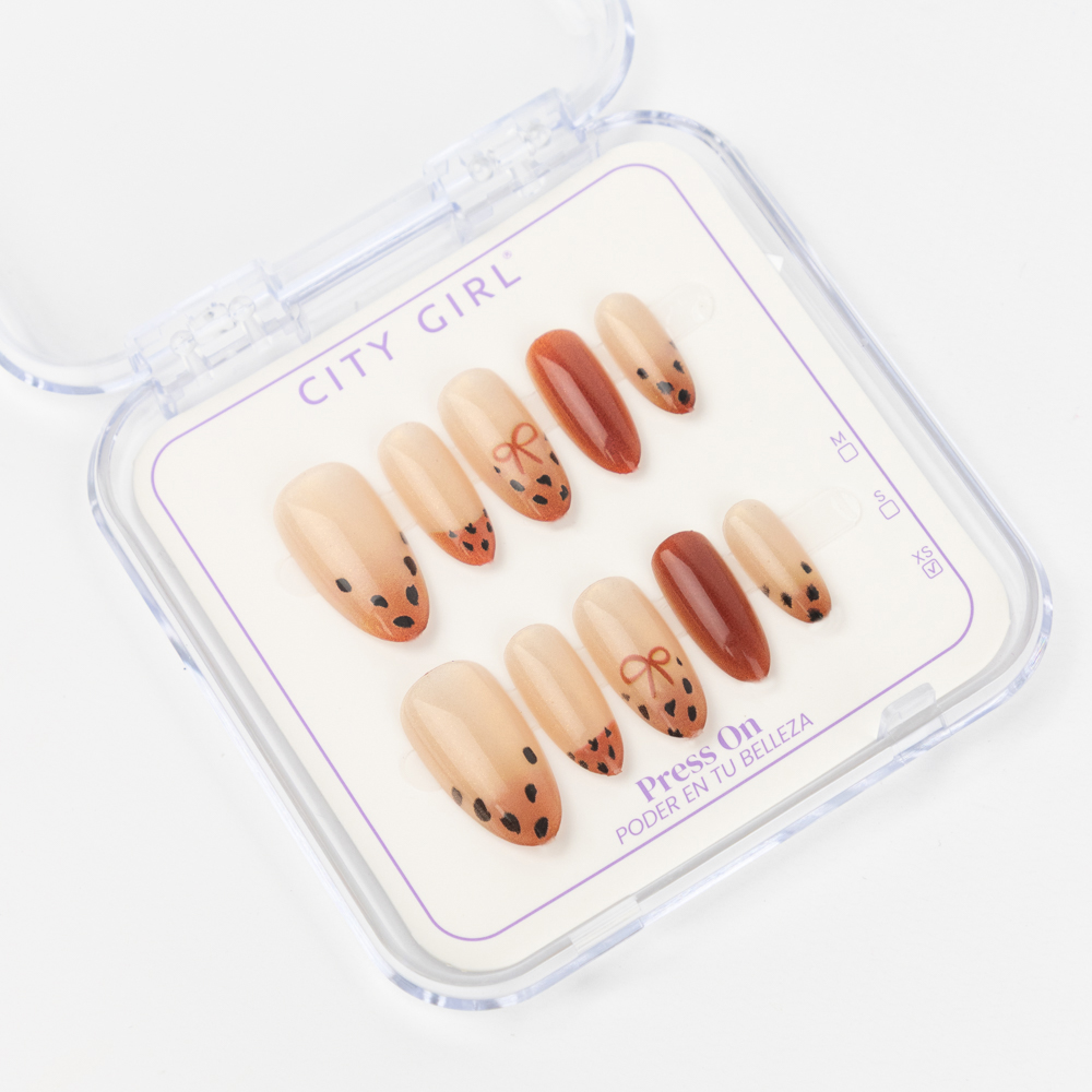 PRESS ON ALMOND CON DESCORACIÓN CITY GIRL - Imagen 4