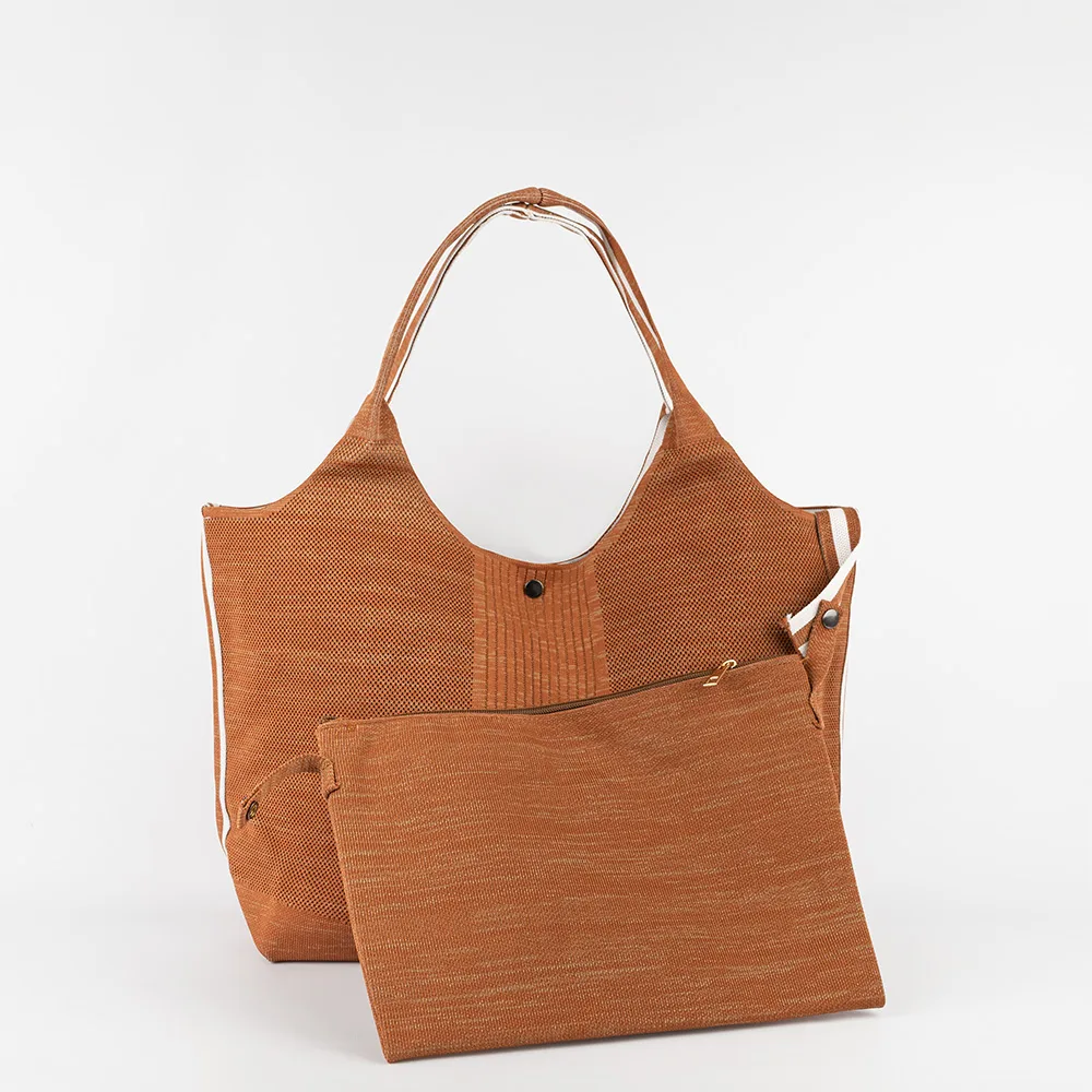 BOLSO DE TELA + COSMETIQUERA CITY GIRL
