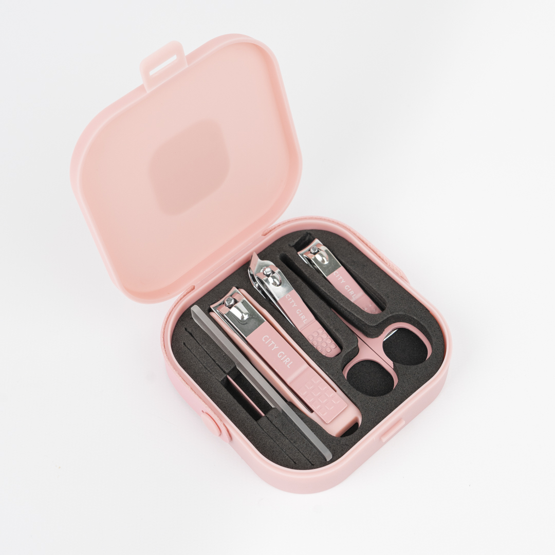 KIT DE HERRMIENTAS PARA UÑAS CITY GIRL - 7PCS